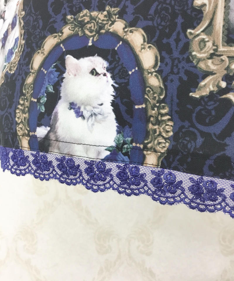 アンシャンテリックアンシャンテリー 復刻 猫の王女達の肖像画 正規品セール アンシャンテリックアンシャンテリー 復刻 猫の王女達の肖像画 ジャンスカ ひざ丈ワンピース