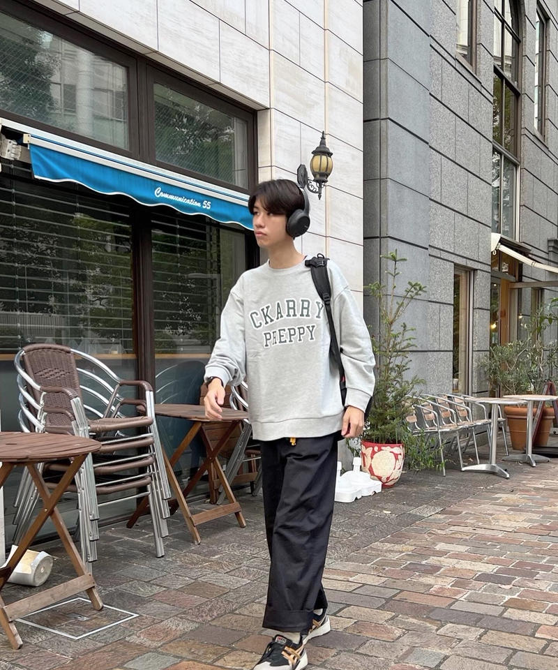 kinema 初期のダメージロゴスウェット M