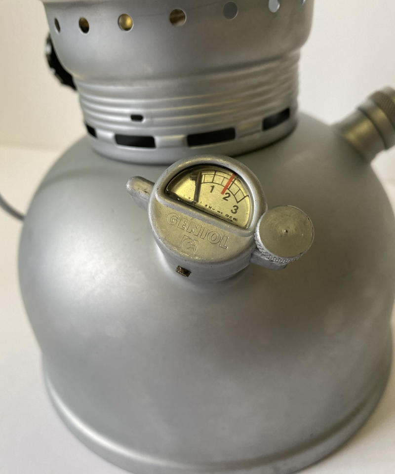 超歓迎された 最強値下げ‼️ペトロマックス GENIOL銘 スイス軍用 レア