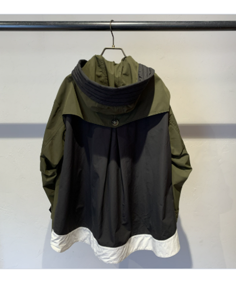 Risley ダウン　マウンテンパーカー 今期完売Risley(リズレー)配色マウンテンダウンパーカー