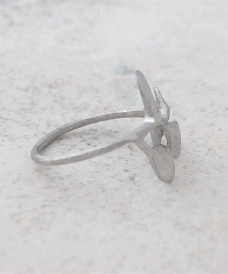 Satela 丸い葉っぱ リング R Mah 01b デコレイトミーwebshop