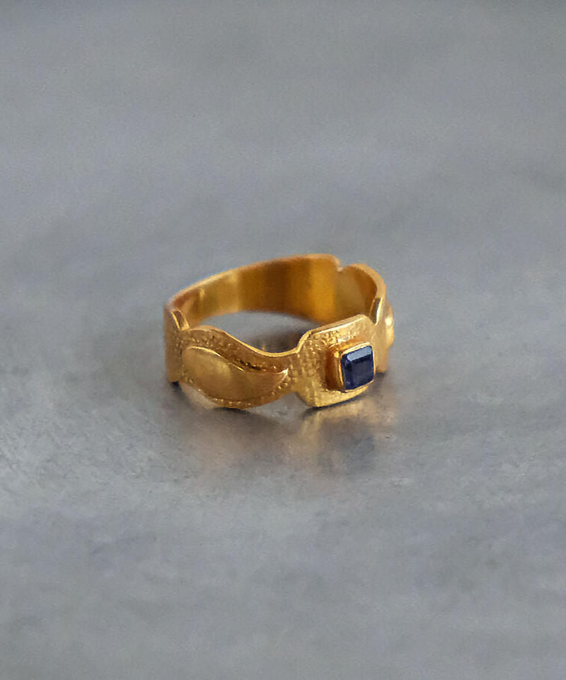 現品 11.0号 k10金 大粒 天然トルマリン 深緑 リング 指輪 【人気商品