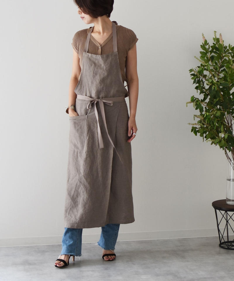 スリットエプロン Moca With Ribbon E Pice