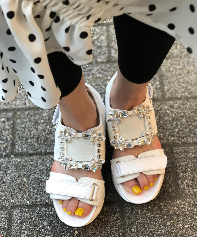 ソール ビジュー メッシュ サンダルの通販 By てぃりおん19 S Shop ラクマ レディース Shineray Com Br