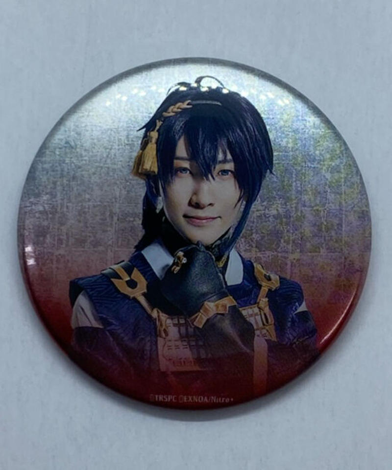 舞台 刀剣乱舞 无伝 夕紅の士 大坂夏の陣 三日月宗近 鈴木拡樹 缶バッジ 戦闘 K