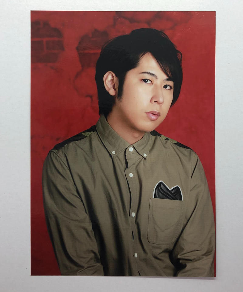 白井悠介 ファン感謝イベントin東京 ブロマイド 背景赤 右向き K Books K