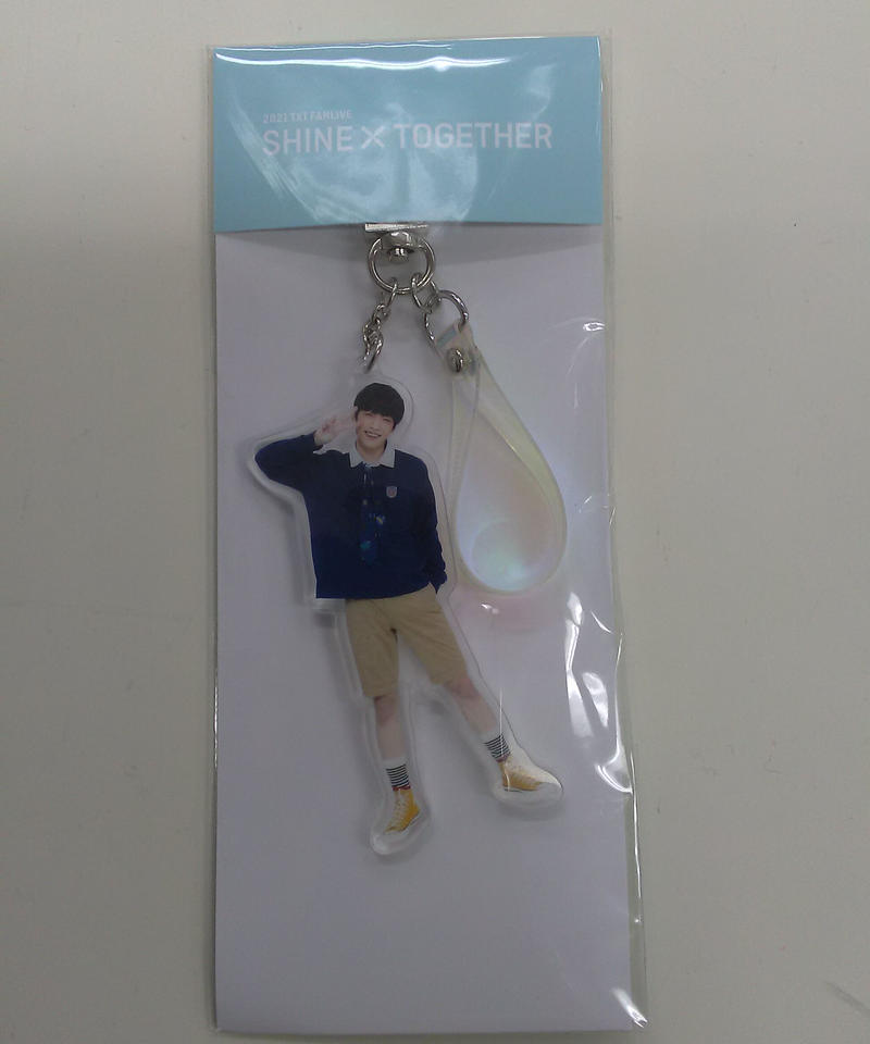 爆買い アクリルキーホルダー Txt アイドル Alrc Asia