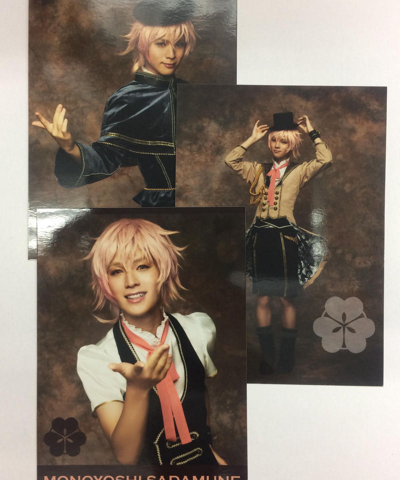 刀ミュ 三百年の子守唄 初演 物吉貞宗 横田龍儀 3枚組ブロマイド 2部衣装 K B 刀ミュ 三百年の子守唄 初演 物吉貞宗 横田龍儀 3枚組ブロマイド 2部衣装 K B