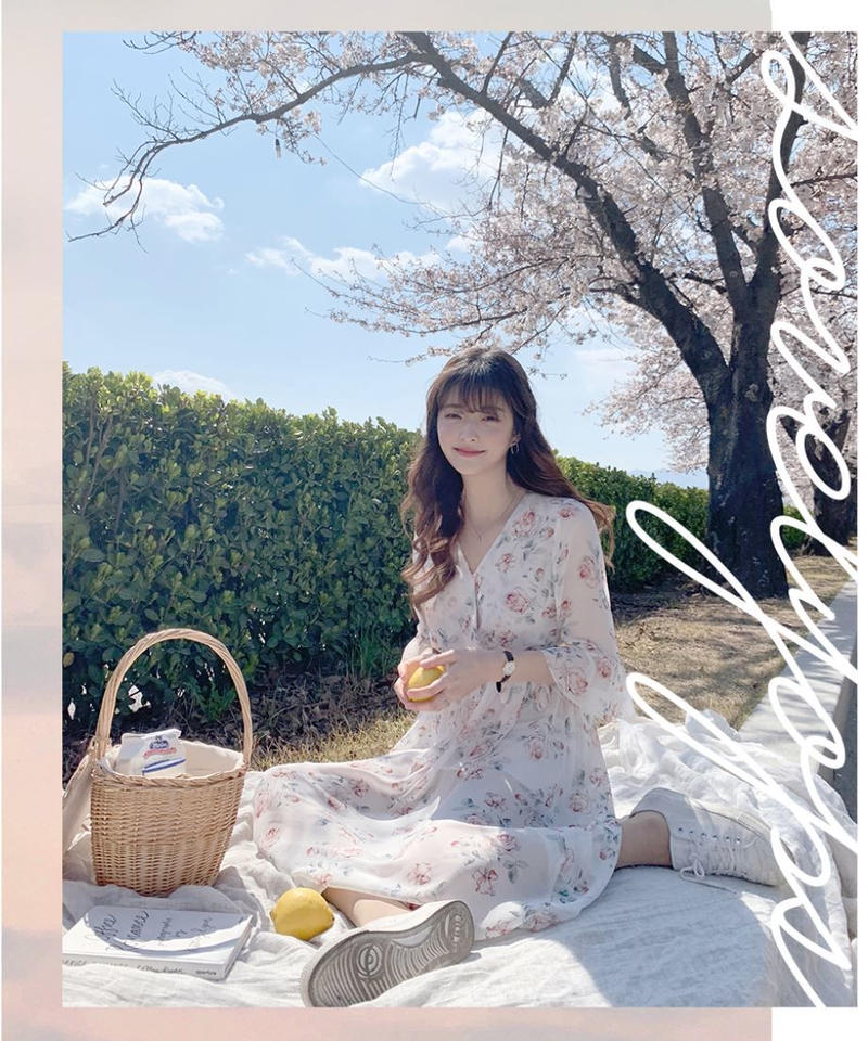 ホワイト バラ花柄 カシュクール風 フレアスリーブ シフォン ロングワンピース Xl Op1