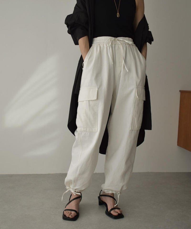 Bottoms カーゴワイドパンツ ホワイト ブラック L A V I S H Bottoms カーゴワイドパンツ ホワイト ブラック L A V I S H