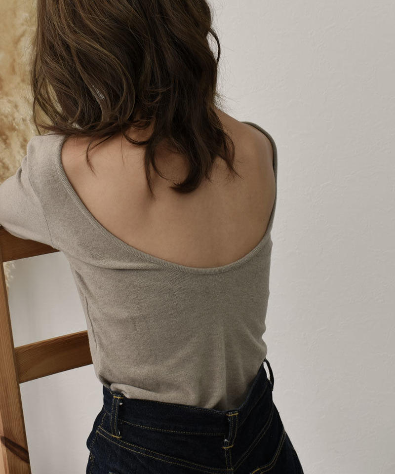 Tops 日本製 吸湿発熱素材バックオープン長袖トップス バックオープンブラトップ