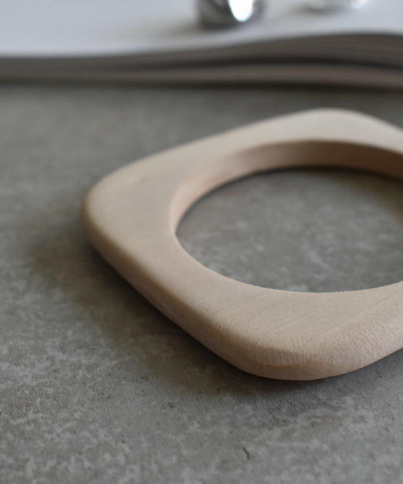 Mb Brace2 007 スクエアウッドバングル L A V I S H G A T E