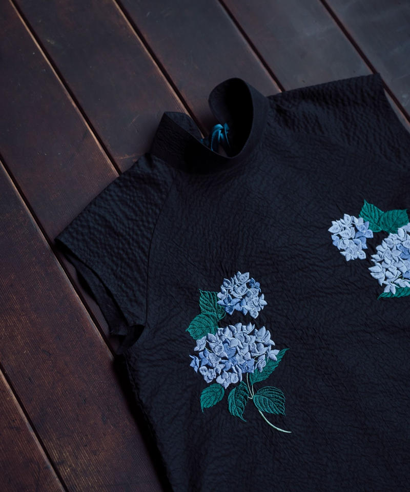 在庫販売 花を着るブラウス 紫陽花 Black Iconology