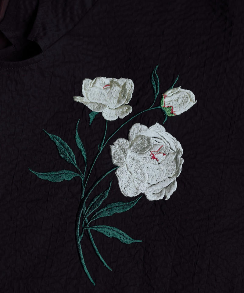 花を着るブラウス#01【芍薬】-black- | iCONOLOGY 最前線の 花を着るブラウス#01【芍薬】-black- シャツ/ブラウス(半袖/袖なし)