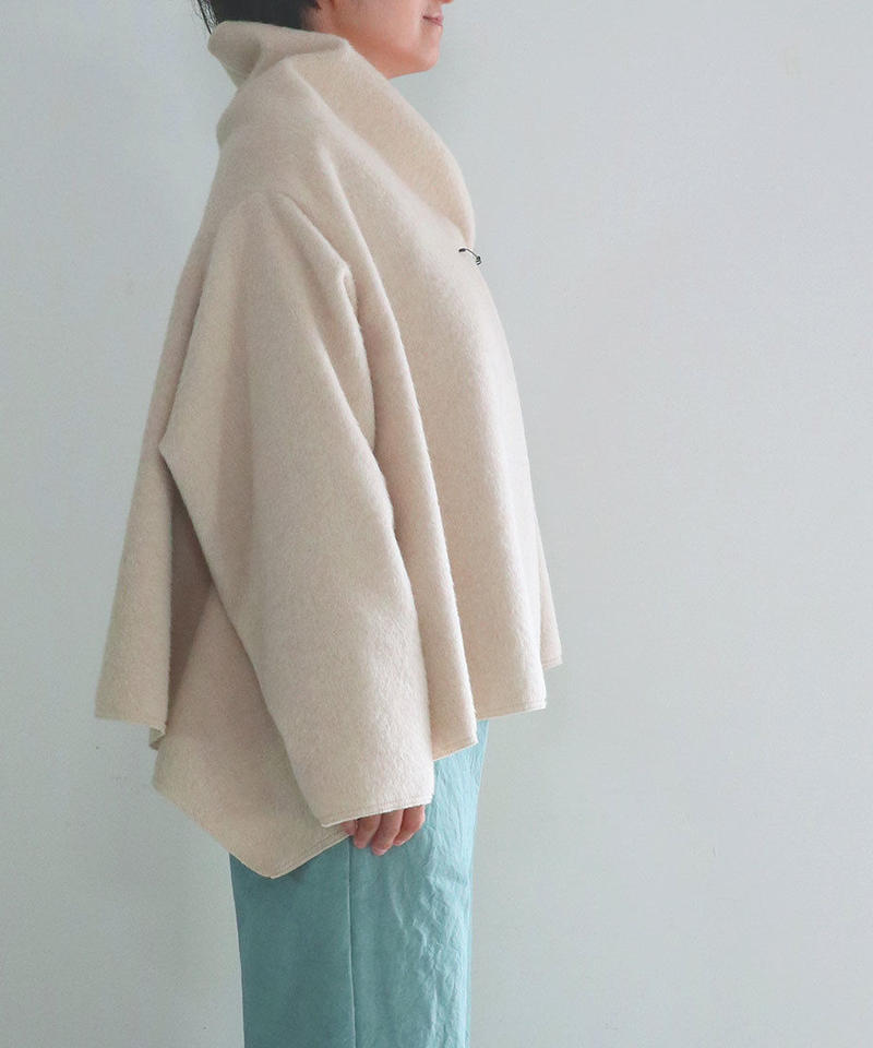 袖がうれしいストール風のはおりもの の型紙 生地 裁断 Milleturu