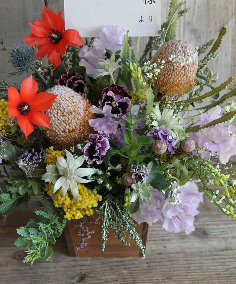 葛飾区 江戸川区お届け 送料無料 フラワーアレンジメント Lサイズ Nanairo