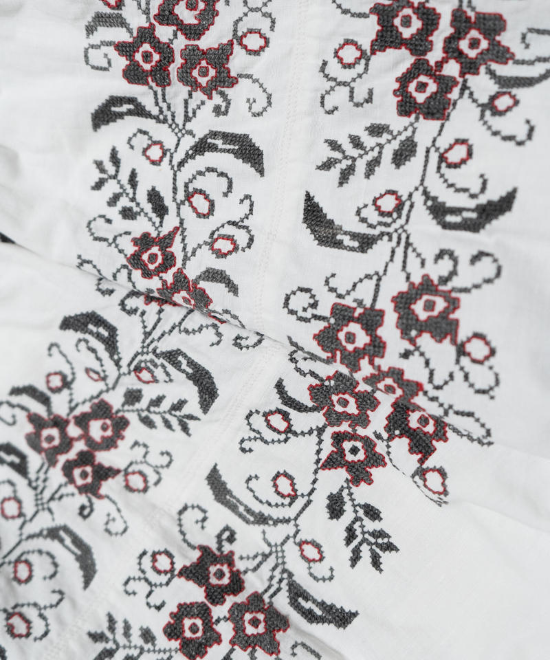 フラワー刺繍ワンピース Photogenic Closet