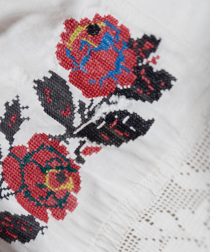 薔薇透かし刺繍ワンピース Photogenic Closet