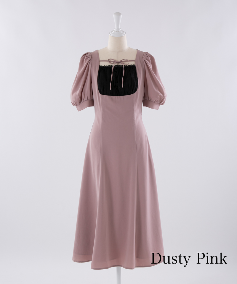 pium マーメイドフレアカフェワンピ pium マーメイドフレアカフェワンピース - メルカリ