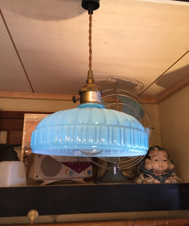 和硝子電笠 ペンダントライト 青乳白色 菊型 大正時代 れいゆぅる Rayures