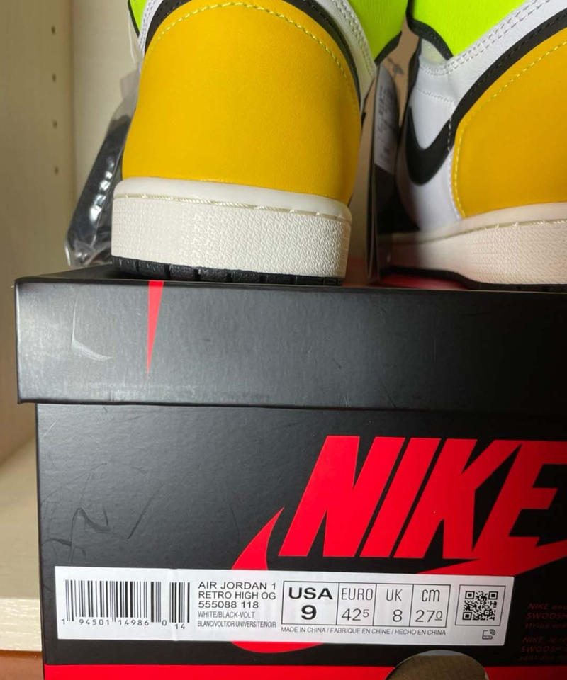 送料込/国内最安値】新品NIKE AIR JORDAN 1 RETRO HIGH OG VO 送料込/国内最安値】新品NIKE AIR JORDAN 1 RETRO HIGH OG VO