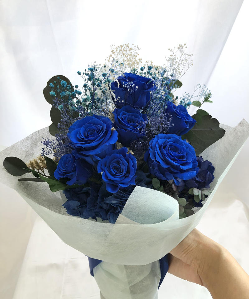 プリザーブドフラワー 青い薔薇と小花の花束 世都華
