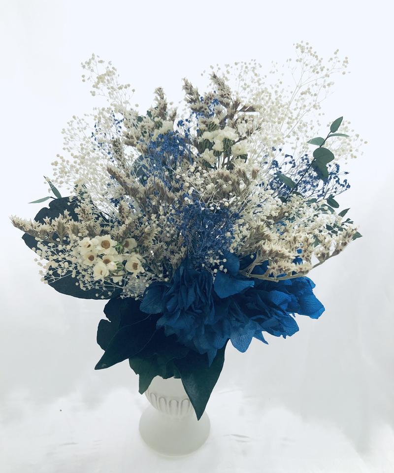 プリザーブドフラワーの紫陽花とかすみ草と小花の花束 花束ラッピング付き 世都華
