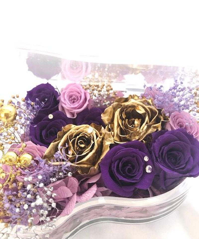 プリザーブドフラワーピアノアレンジ紫の薔薇と金色の薔薇の音色 フラワーケースリボンラッピング