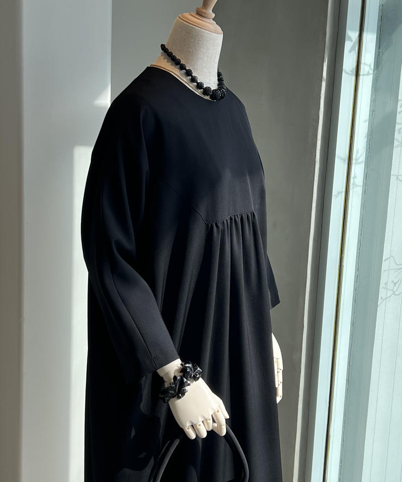再入荷 黒ギャバワンピース High Quality Gabardine No 413