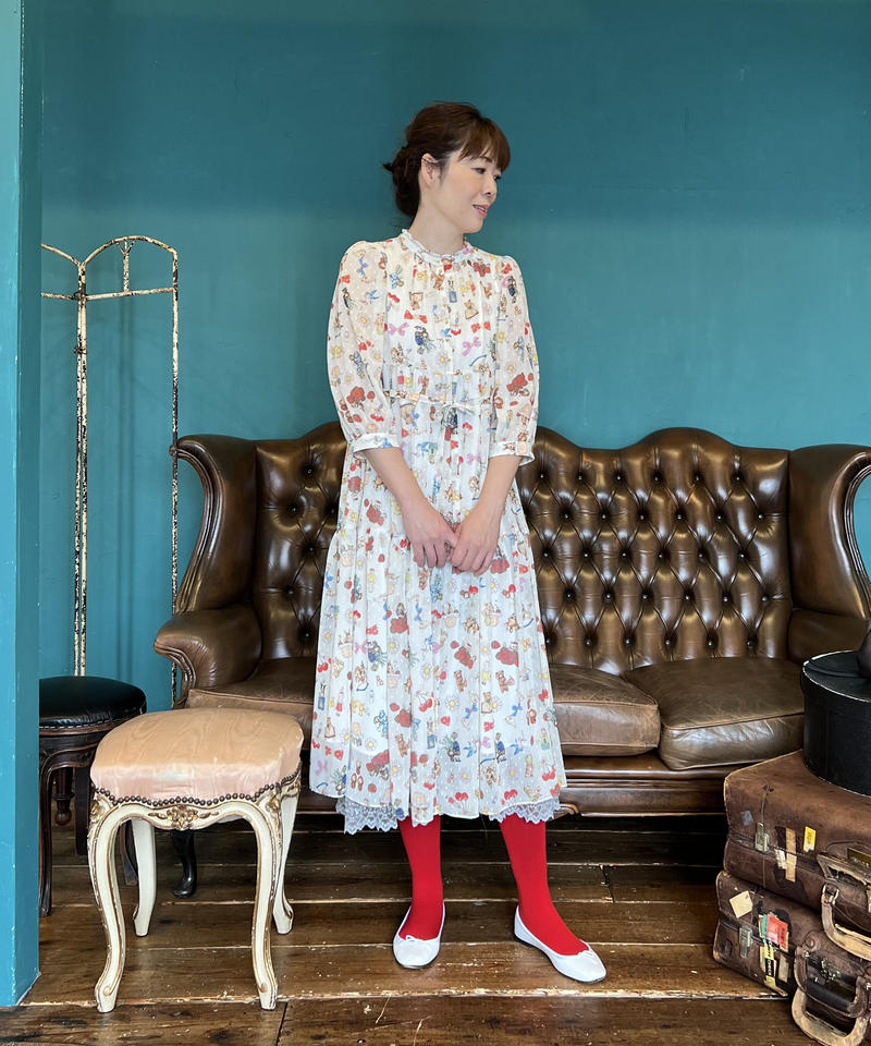 M 春テキスタイルワンピース コラージュ柄 4にゃんず柄 Yukiemon