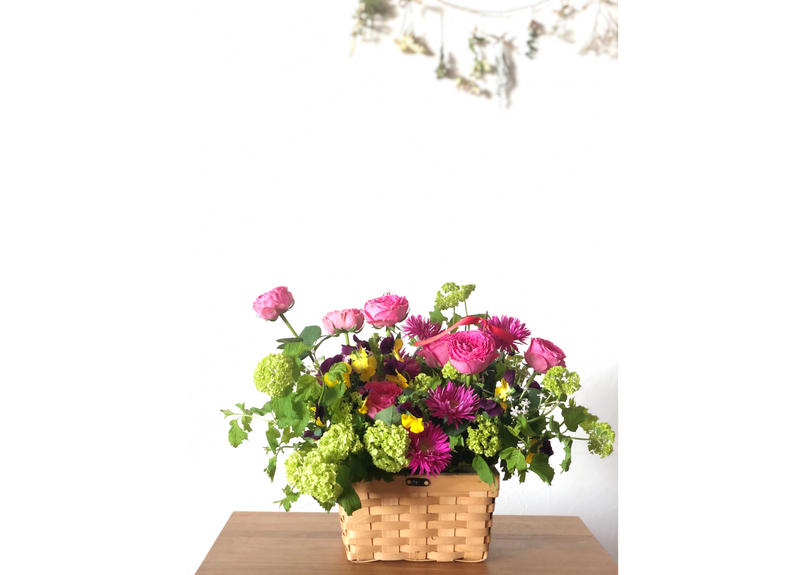 四季のフラワーアレンジメント ５０００円 Hana Marche