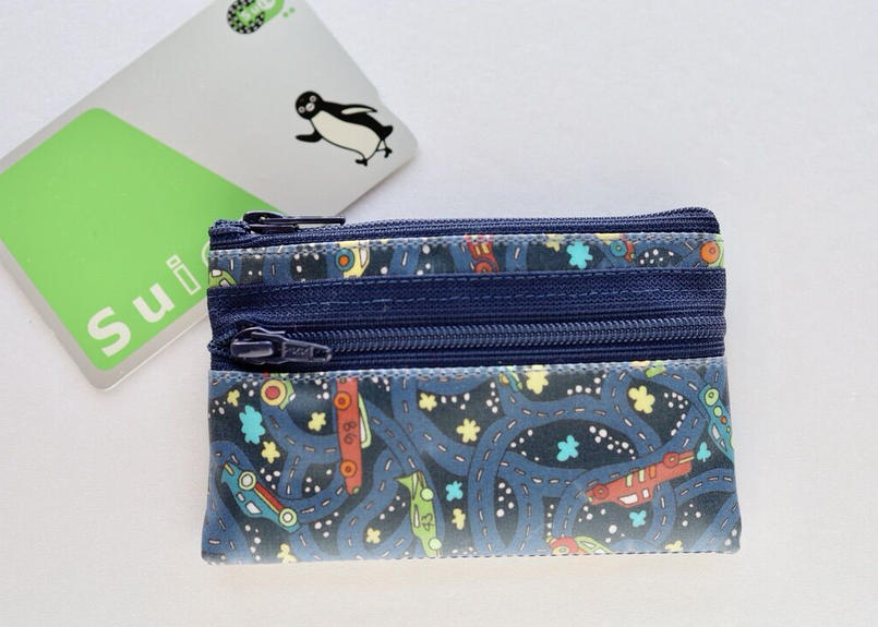 リバティ トコトコウォレット ハックニーロード 車柄 ネイビー お客様レビューあり A