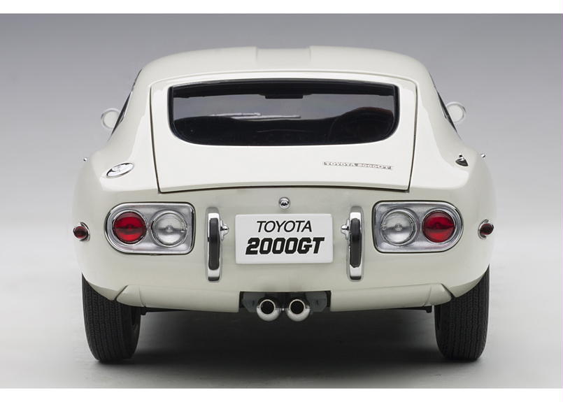 AUTOart 1/18 トヨタ 2000GT (ホワイト) 78753 | AUTOart