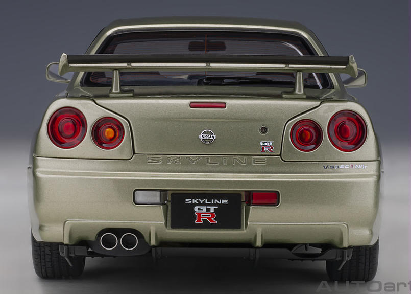 AUTOart 1/18 日産 スカイライン GT-R (R34) Vスペック II ニュル AUTOart 1/18 日産 スカイライン GT-R (R34) Vスペック II ニュル