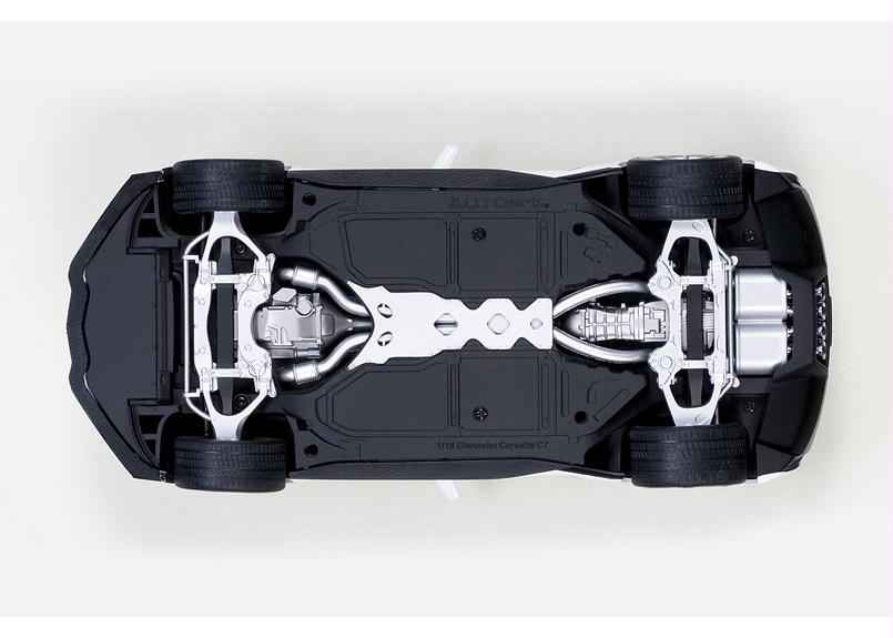 AUTOart 1/18 シボレー コルベット (C7) グランスポーツ (ホワイト ...