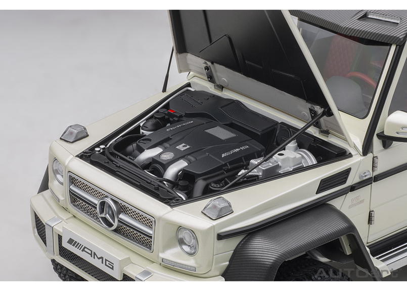 オートアート 1 18 メルセデス ベンツ G63 Amg 6x6 パール ホワイト 76