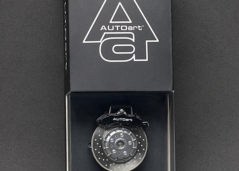 AUTOart ブレーキディスク キーチェーン (6-POT/ブラックキャリパー) 4009... AUTOart ブレーキディスク キーチェーン (6-POT/ブラックキャリパー) 4009...