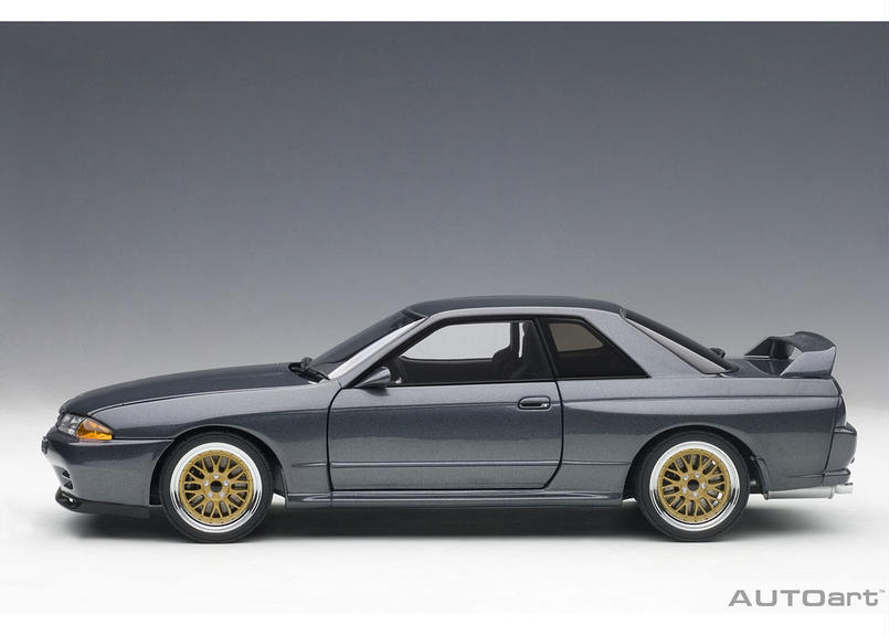Autoart 1 18 日産 スカイライン Gt R R32 湾岸ミッドナイト 零奈