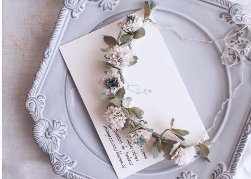 布染花 シロツメクサ ネックレス 花冠 Blossom