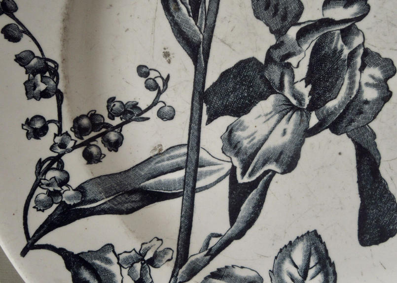 1890年代製 フランス クレールフォンテーヌ窯のポンパドゥールプレート33cm