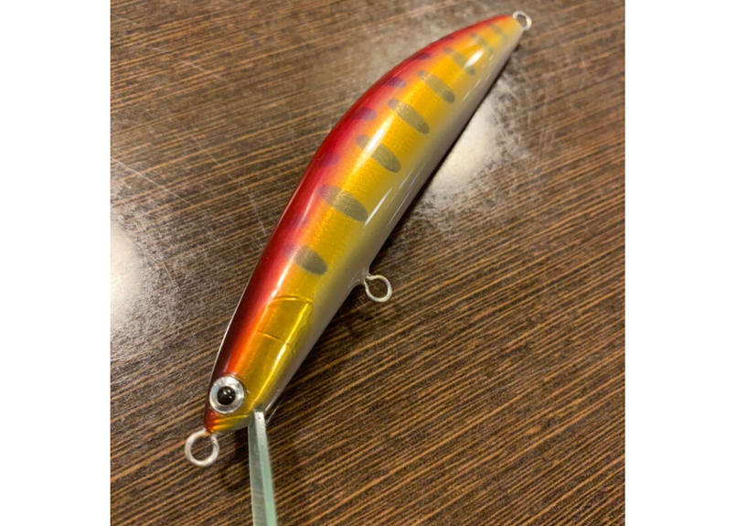 ビッグベイト ヤマメ （ 夜光貝 ） ハンドメイド ルアー