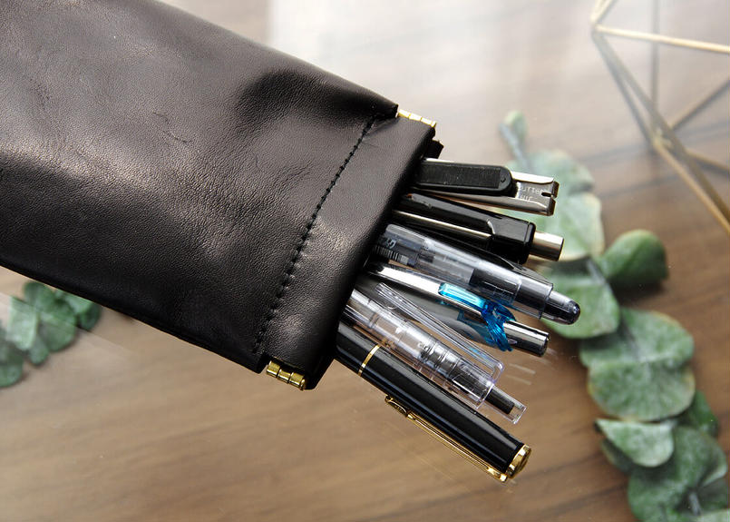 CAVALLO》バネ口メガネ&ペンケース ブラック | KIKUCHI LEATHER CAVALLO》バネ口メガネ&ペンケース ブラック | KIKUCHI LEATHER