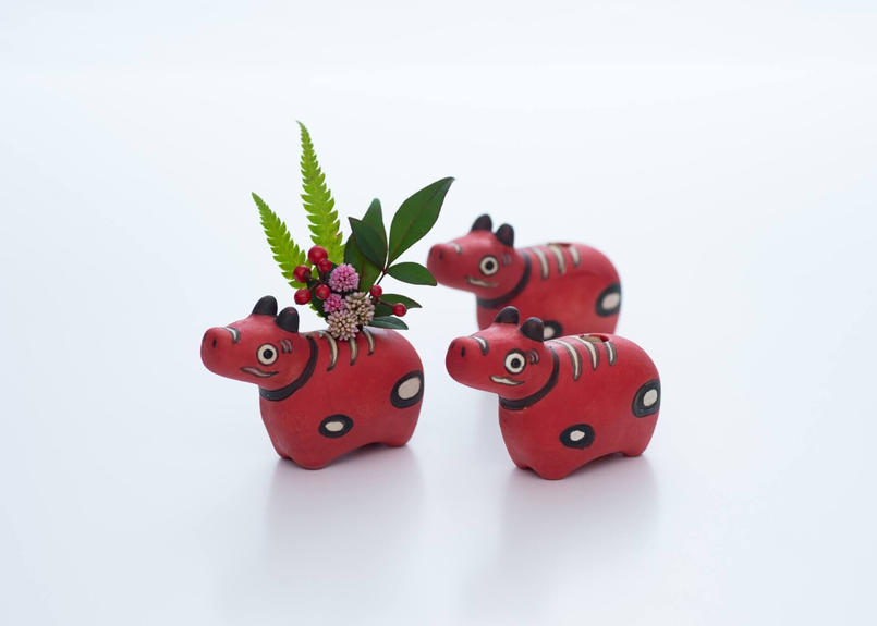 くじらの髭 限定販売 ながせ陶房の 赤ベコの花入 くじらの髭