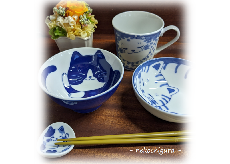 ねこちぐら マグカップ ハチワレ Marumo Store ねこちぐら マグカップ ハチワレ Marumo Store