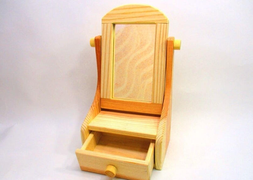 ミニドレッサー 組み立てキット 釘の下穴つき うっどわーくすハラダ 手作り 木の店 原田製材所