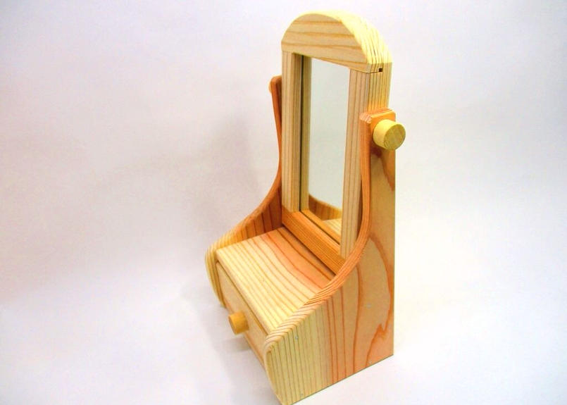 ミニドレッサー 組み立てキット 釘の下穴つき うっどわーくすハラダ 手作り 木の店 原田製材所 ミニドレッサー 組み立てキット 釘の下穴つき うっどわーくすハラダ 手作り 木の店 原田製材所