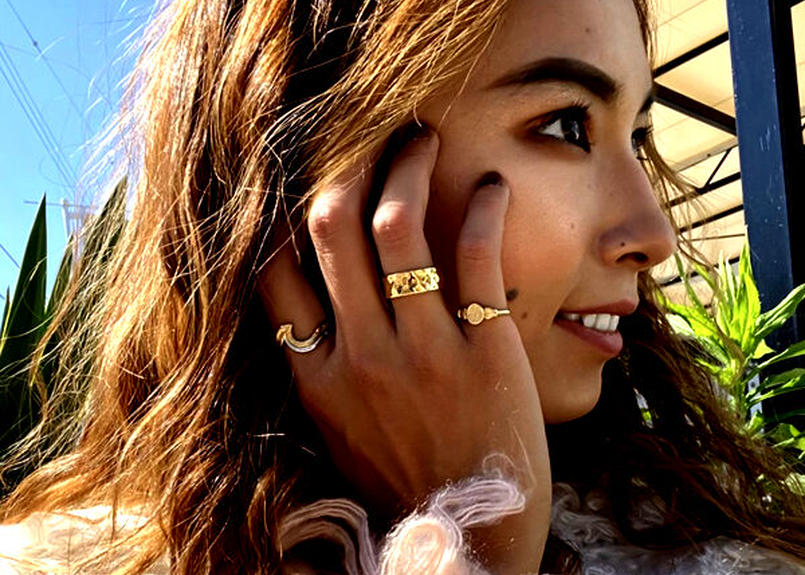 リング 指輪 平打ち 太め でこぼこレディース プレゼント ブランド サージカル ステンレス