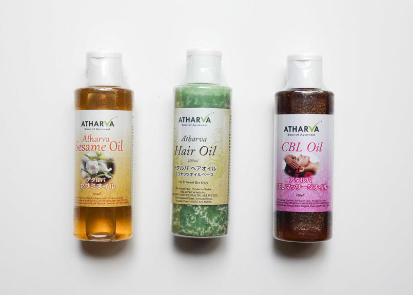 ミニブック付き ココナッツオイルベースのヘアオイル 100ml アーユルヴェーダオイル A