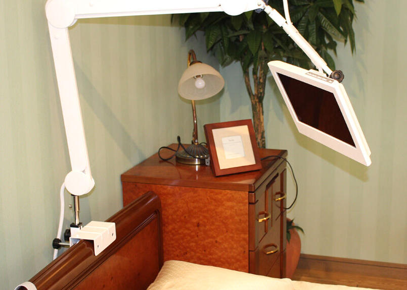 アーム付きテレビ　ピタッとアーム　介護用　入院用 アーム付きテレビ ピタッとアーム 介護用 入院用 【公式通販】