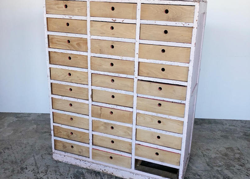 No 0095 引き出しいっぱいの棚 古材と古道具 Rebuilding Center